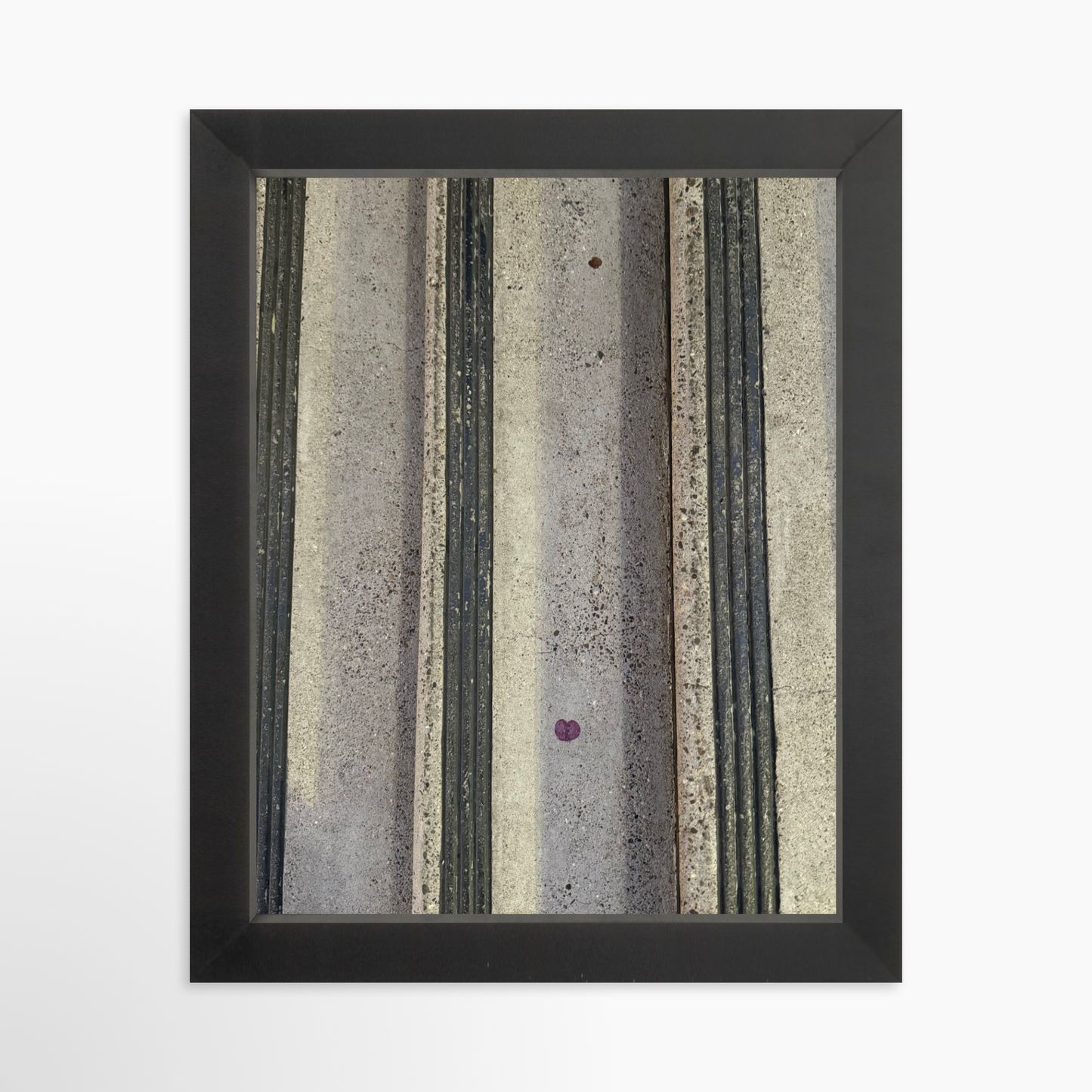 8" x  10" / Black / No Mat