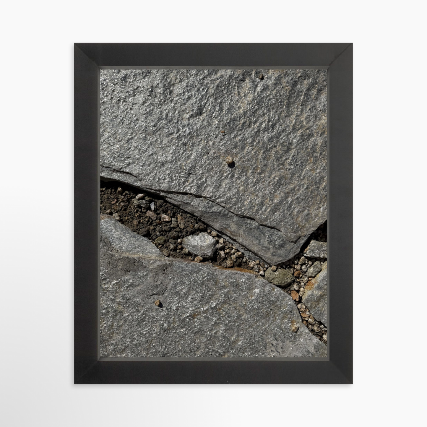 8" x  10" / Black / No Mat