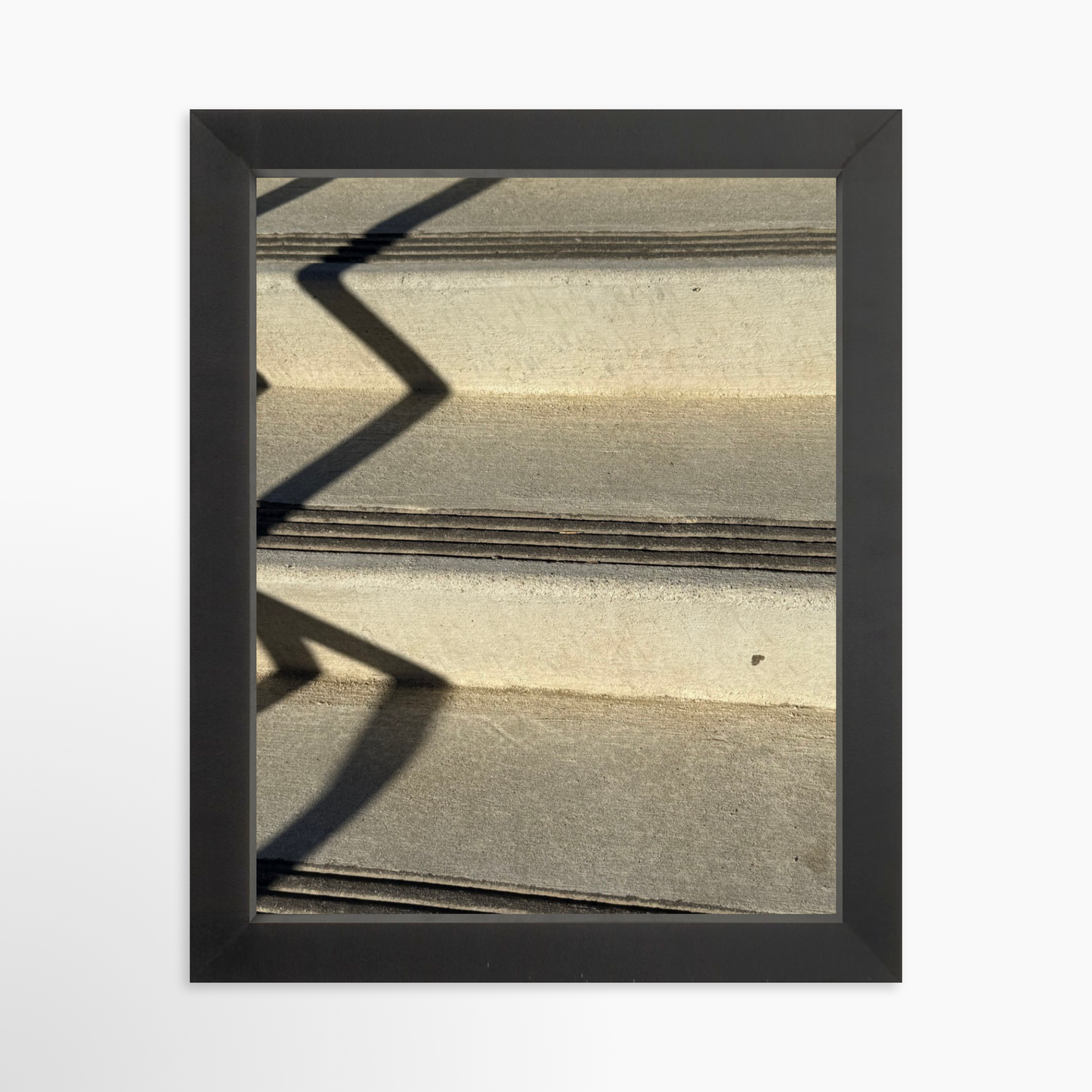 8" x  10" / Black / No Mat