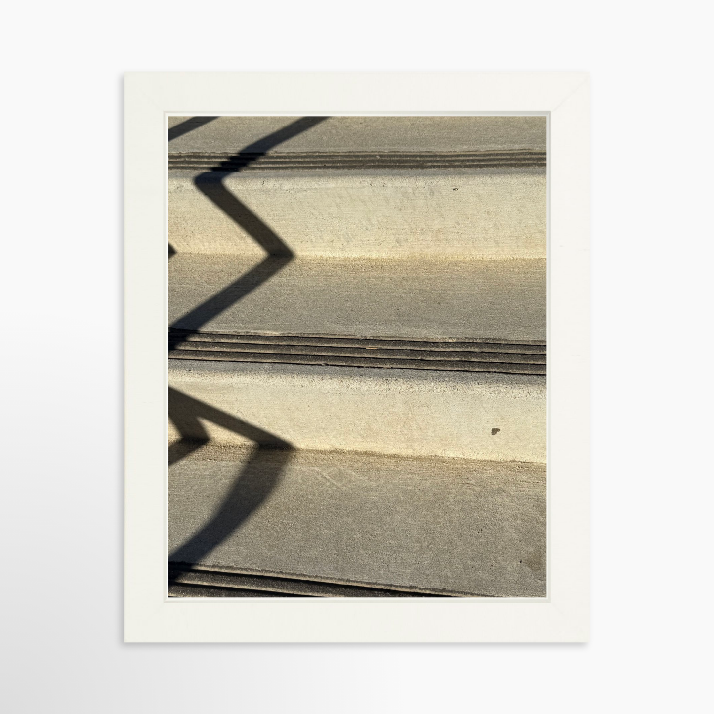 8" x  10" / White / No Mat