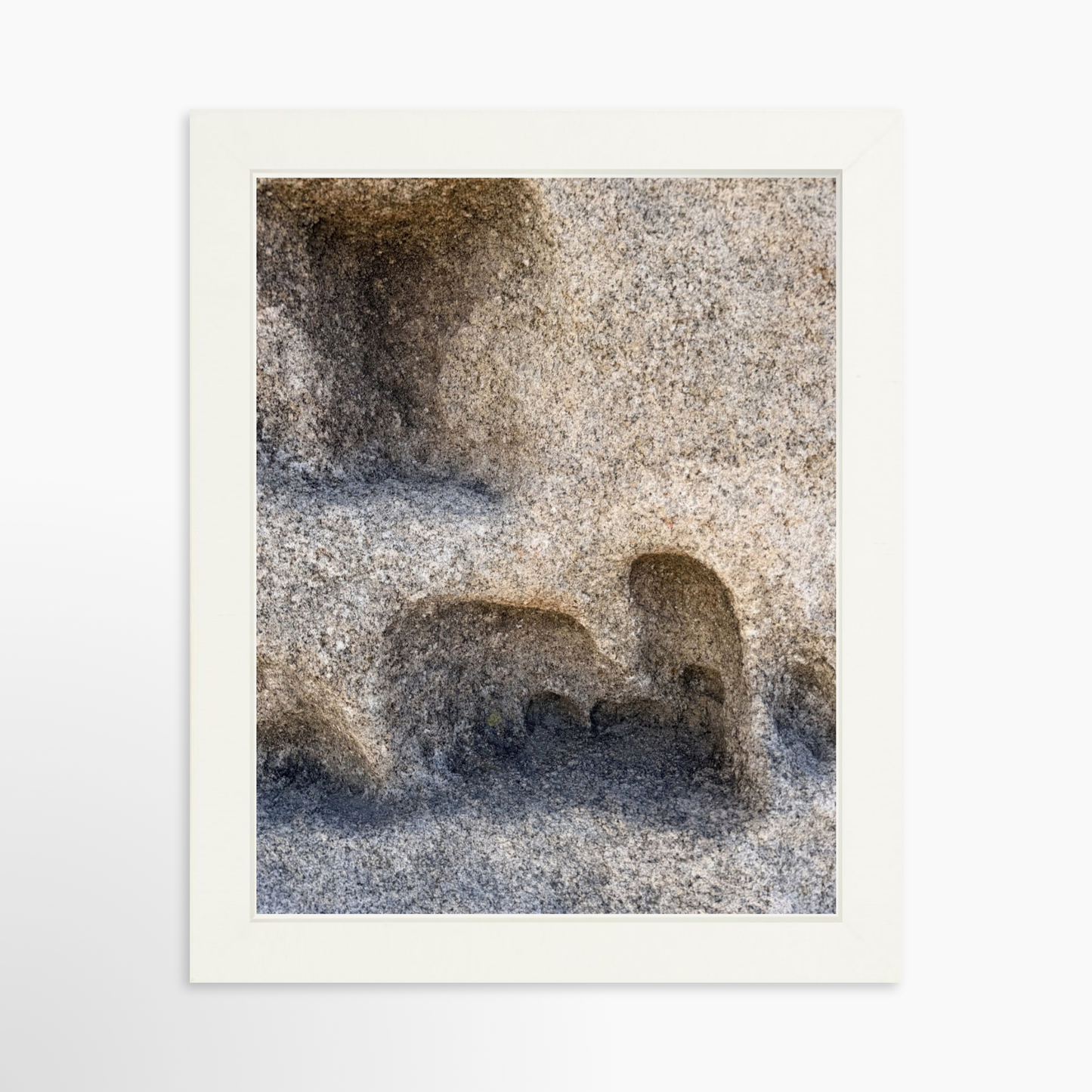 8" x  10" / White / No Mat