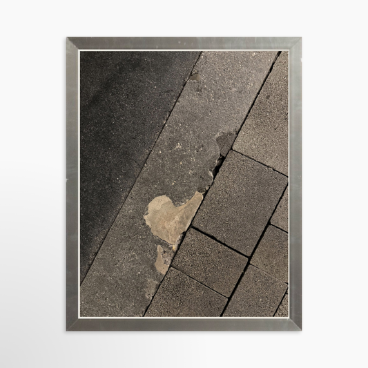 8" x  10" / Silver / No Mat
